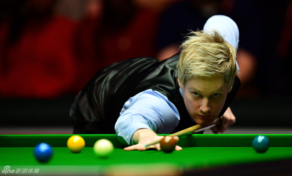 缩小与队友 缩小与队友