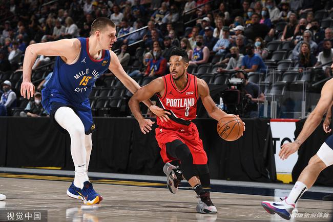 利同时也得 利同时也得