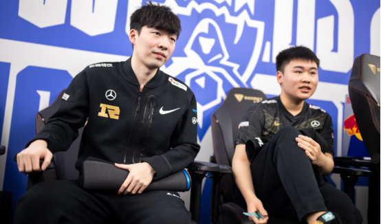 队友只需把 队友只需把